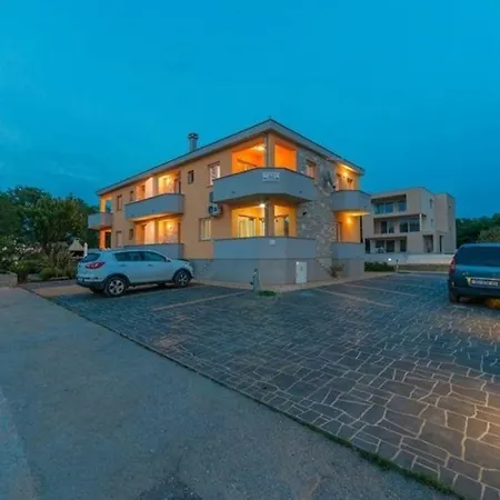Apartmán Ferienwohnung Fuer 4 Personen Ca 32 Qm In Privlaka, Dalmatien Norddalmatien *