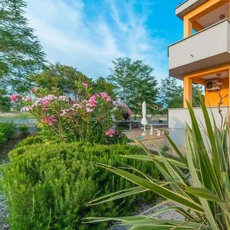 Ferienwohnung Fuer 4 Personen Ca 32 Qm In Privlaka, Dalmatien Norddalmatien Privlaka (Zadar)